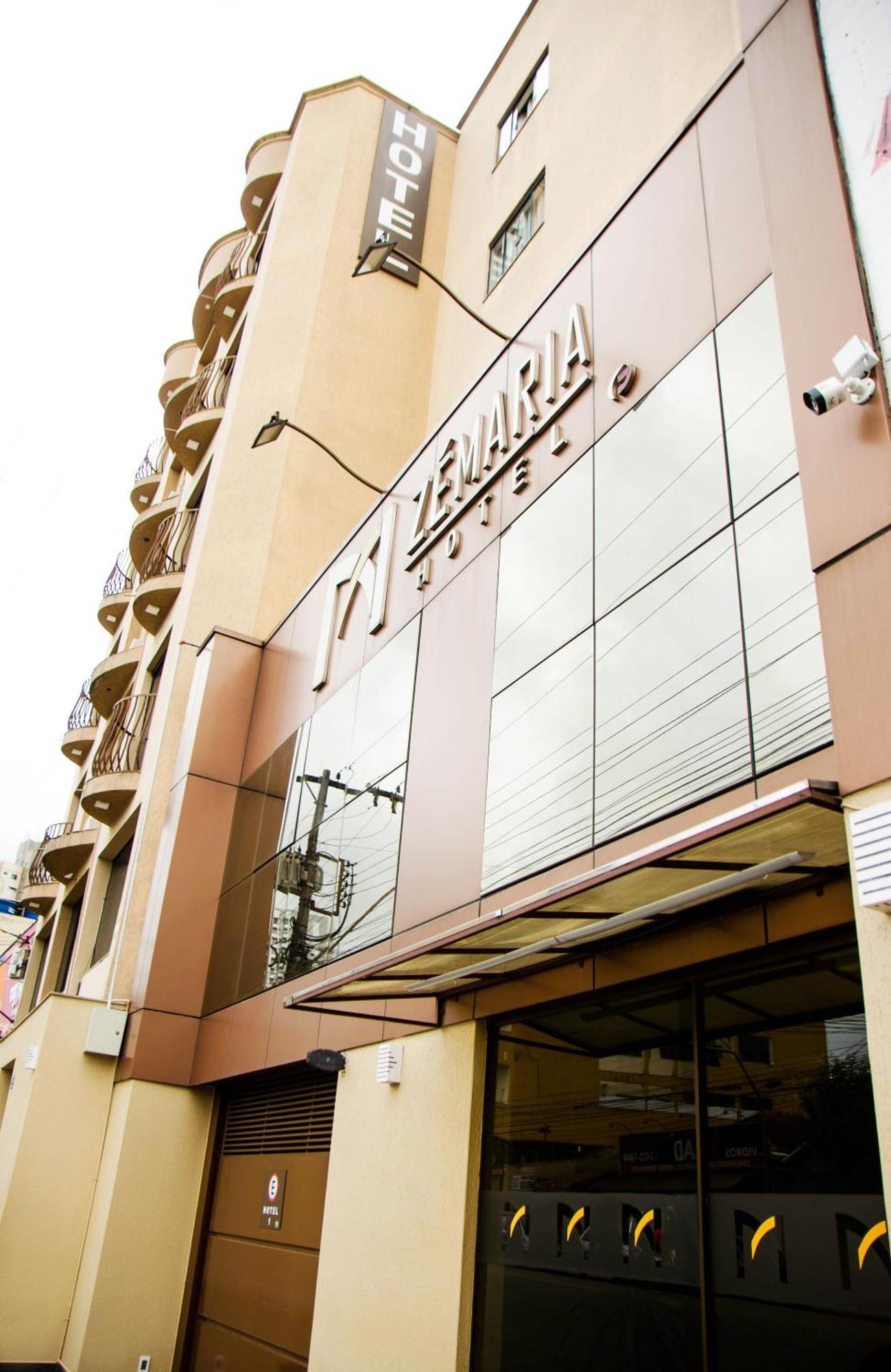 Hotel Ze Maria โปว์โซ อเลเกร ภายนอก รูปภาพ